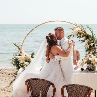 0b88c2e7-5f7a-40b3-b24d-fed70969ac57_2_385953-173646165436950